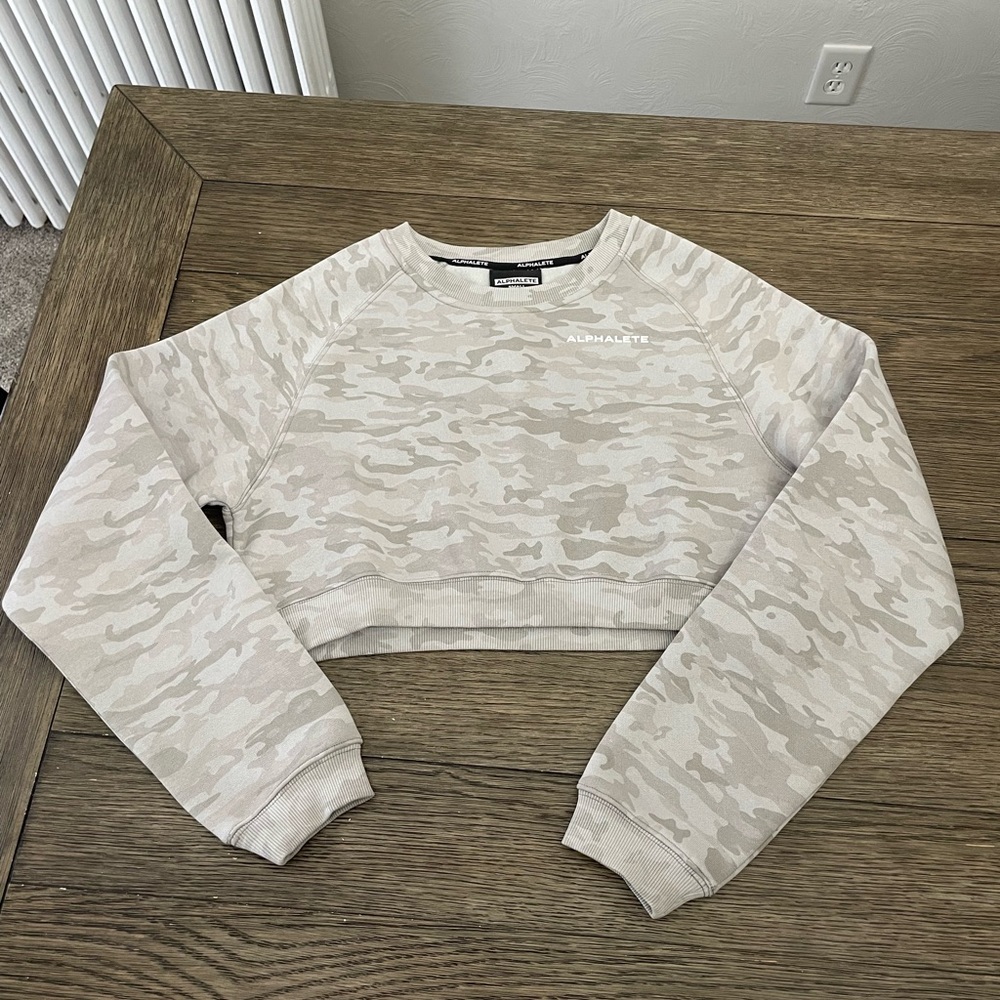 Alphalete Classic Crew